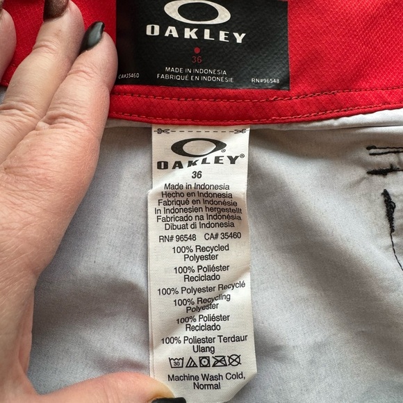 Men’s Oakley Hybrid Swim Shorts Size 36 - Picture 7 of 7